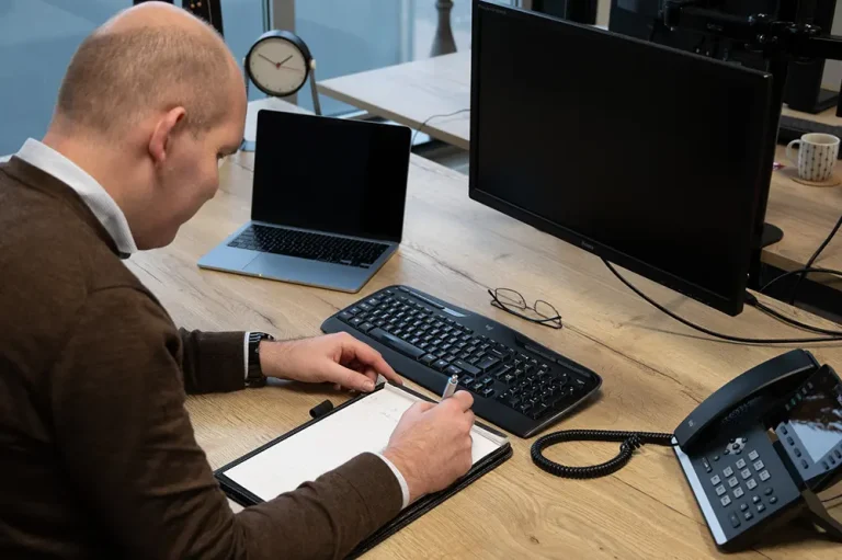 Human Resources - Bakker PSA